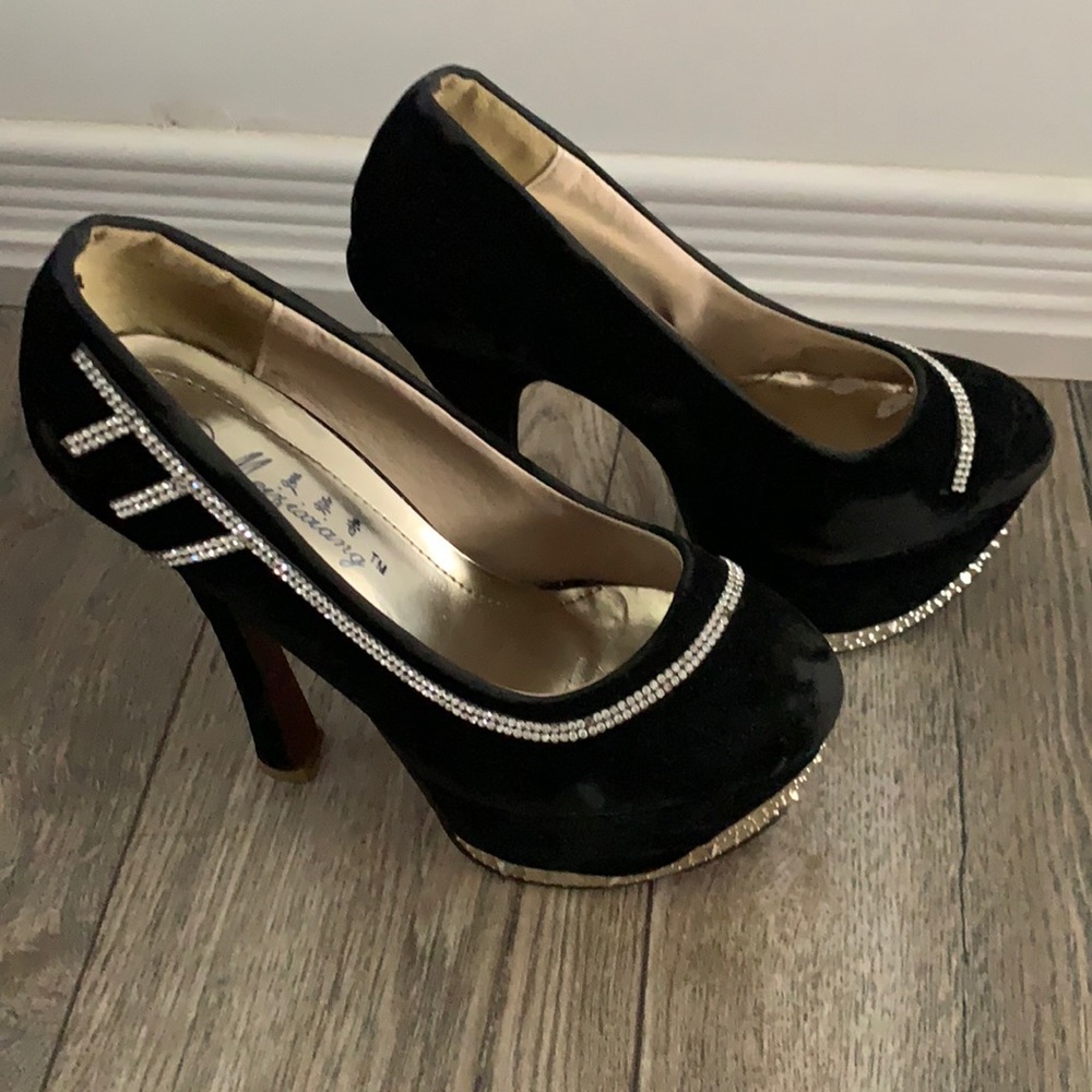 Black heels